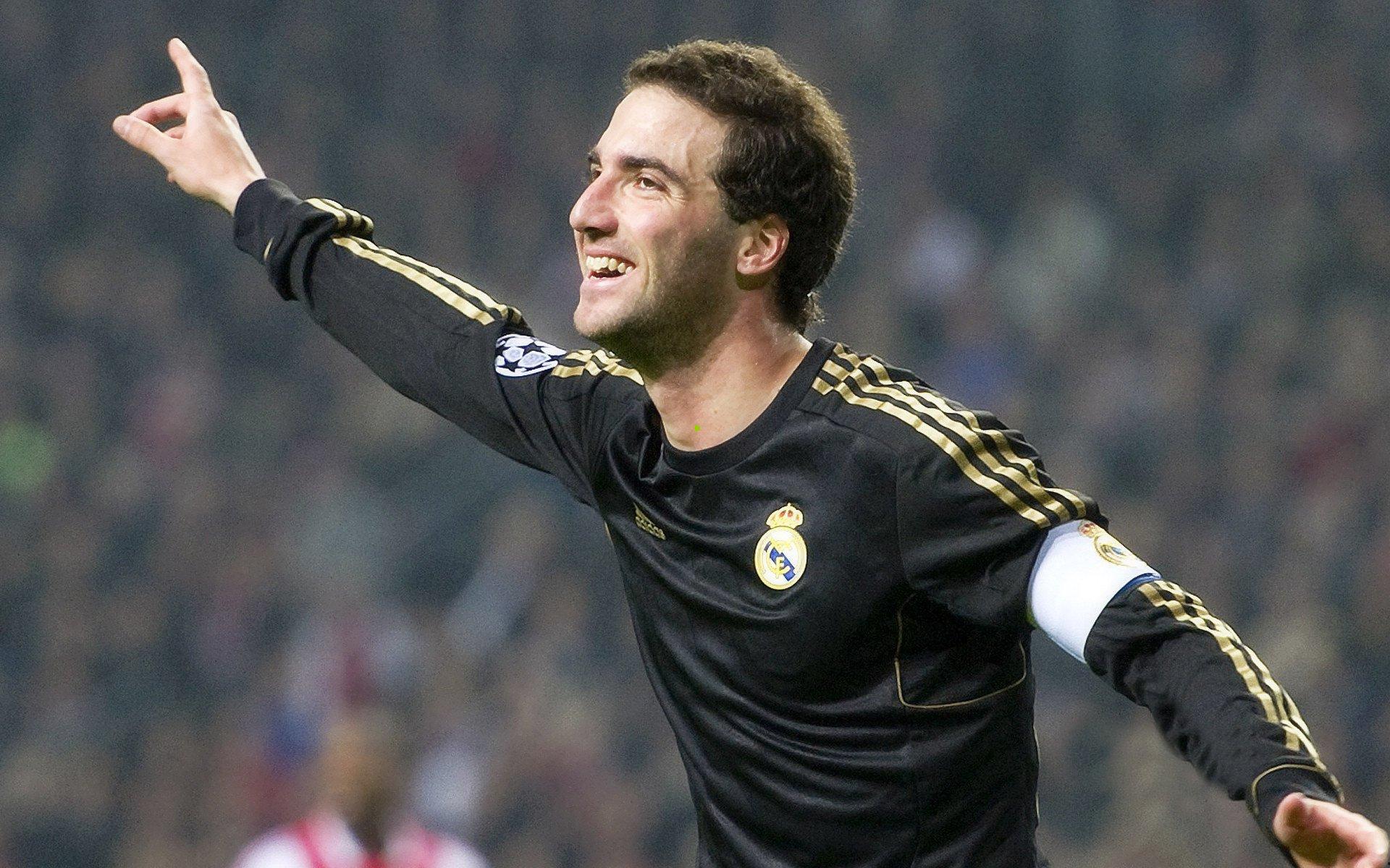 内尔高赞誉道曼，我们都看到了他的能力，未来非常光明